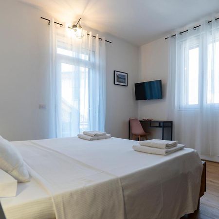 Hotel Salice Divino à Lezzeno Extérieur photo
